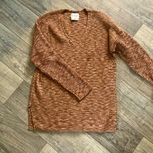 24 HOUR DEAL!!!! Abercrombie and Fitch| Women’s Sweater